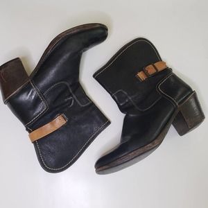 Frye Leather Boots Carmen Ankle Button Short Black Sz 8.5